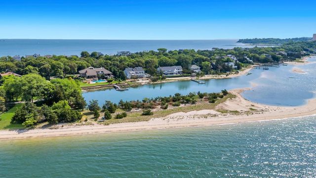 3 Beach Plum Drive, Northport, NY 11768