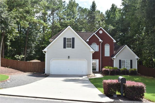 602 Penhollaway Court, Loganville, GA 30052