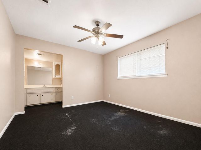 13126 Meadow Leaf Lane, Houston, TX 77039