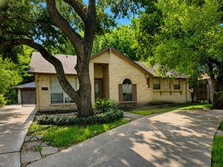 13126 Meadow Leaf Lane, Houston, TX 77039