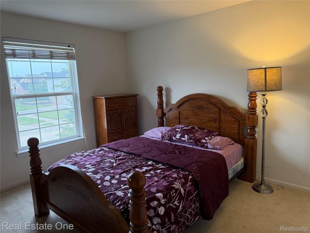 33693 Stonecrest Drive, Sterling Heights, MI 48312