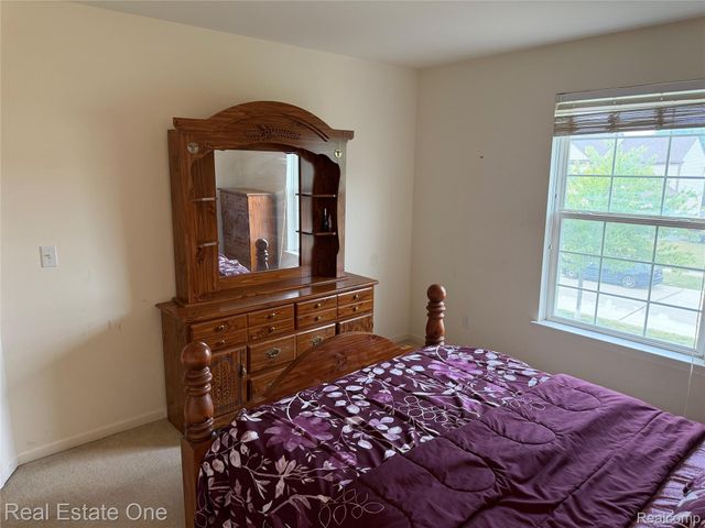 33693 Stonecrest Drive, Sterling Heights, MI 48312