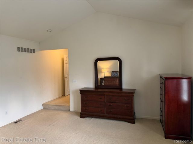33693 Stonecrest Drive, Sterling Heights, MI 48312