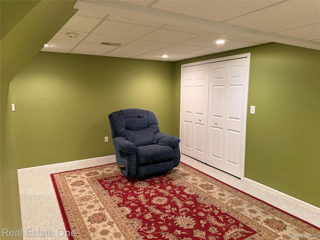 33693 Stonecrest Drive, Sterling Heights, MI 48312