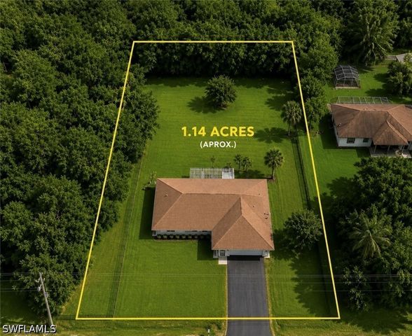 3470 White BLVD, Naples, FL 34117