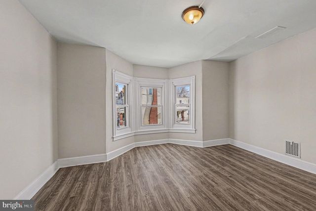 332 OAK ST, Pottstown, PA 19464