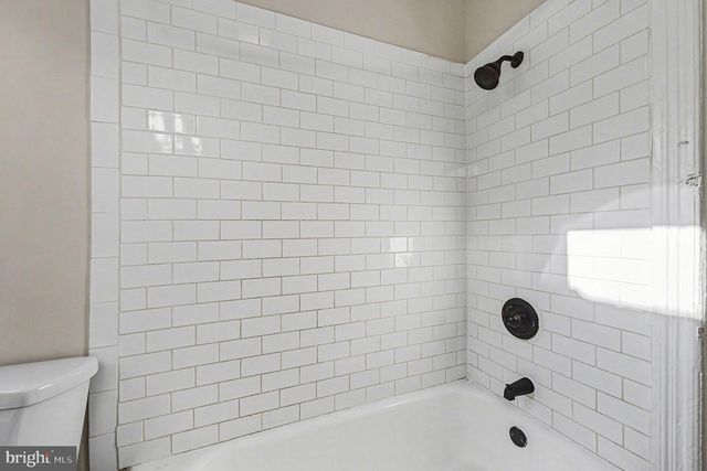 332 OAK ST, Pottstown, PA 19464