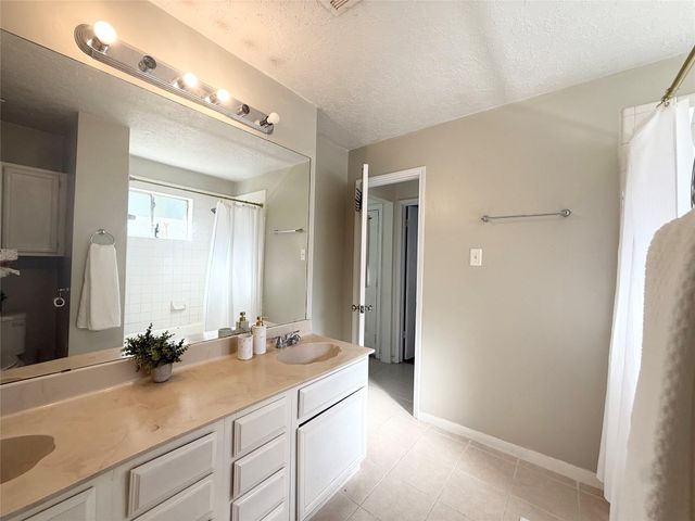 9838 Golden Eagle Street, Conroe, TX 77385