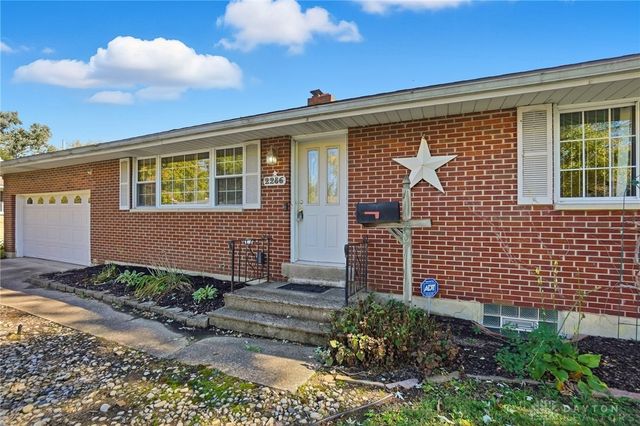2286 Yorkshire Place, Dayton, OH 45419