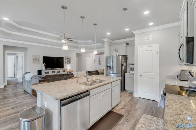 6500 Moon Crest Lane, Huntsville, AL 35806