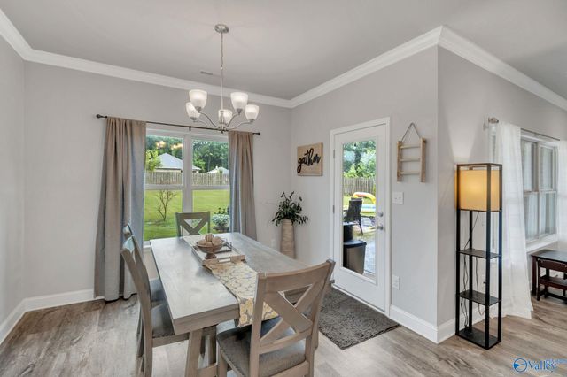6500 Moon Crest Lane, Huntsville, AL 35806