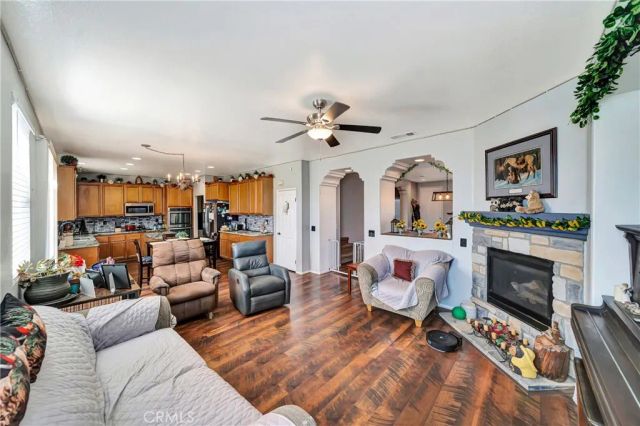 5818 W Avenue J15, Lancaster, CA 93536