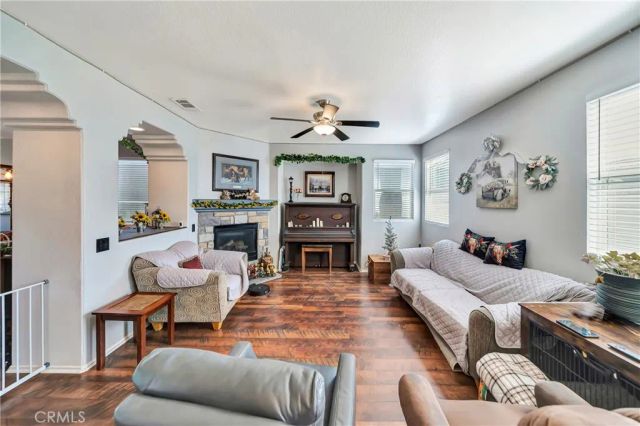 5818 W Avenue J15, Lancaster, CA 93536