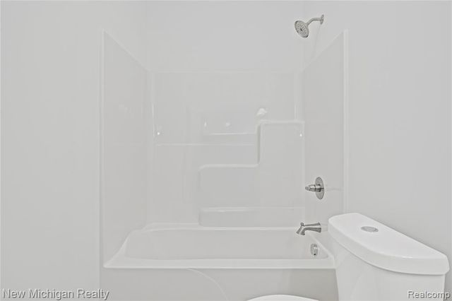 7453 Village Court, Davisburg, MI 48350