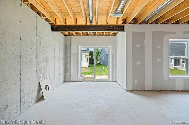 7453 Village Court, Davisburg, MI 48350