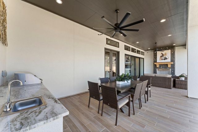 107 Shoveler Duck Way, Magnolia, TX 77354