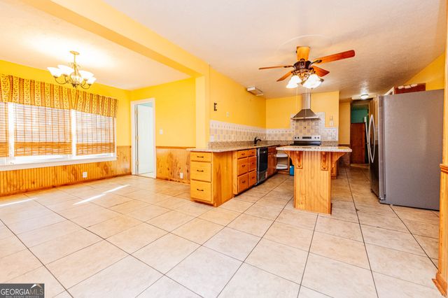 202 Brantley Road, Warner Robins, GA 31093