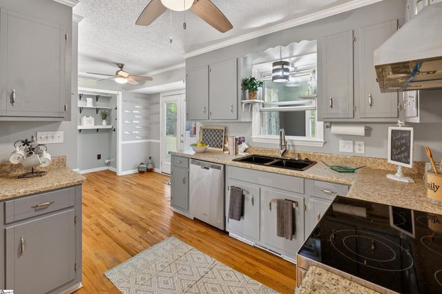 10116 Anderson Road, Easley, SC 29642