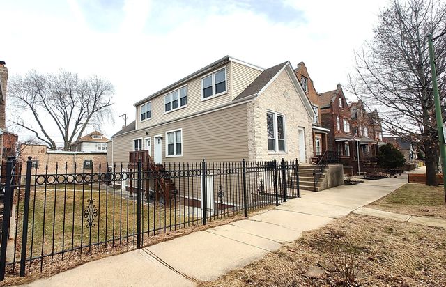 3013 S Haynes Court 2F, Chicago, IL 60608