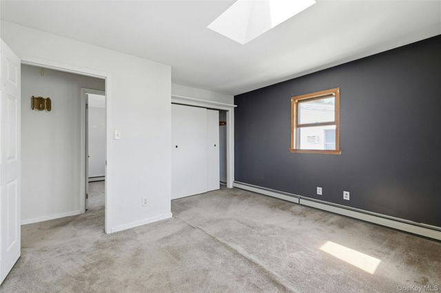 65 Moore Street, New Hyde Park, NY 11040