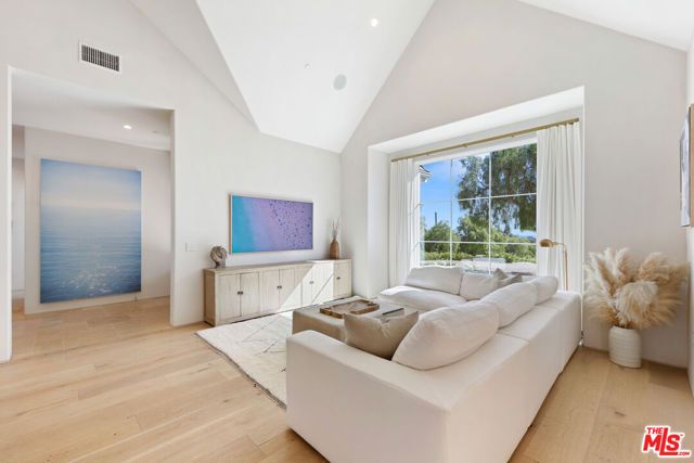 28861 SELFRIDGE Drive, Malibu, CA 90265