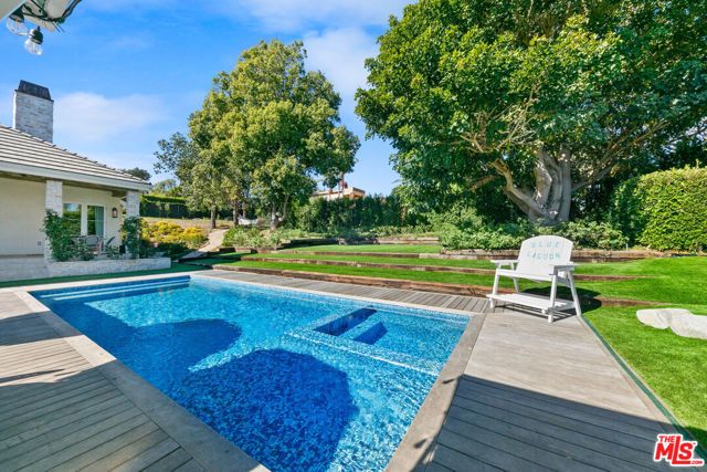 28861 SELFRIDGE Drive, Malibu, CA 90265