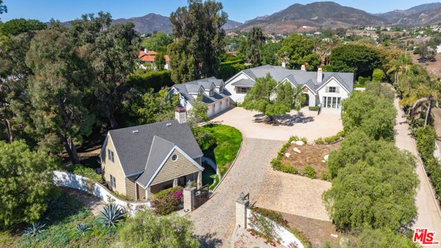 28861 SELFRIDGE Drive, Malibu, CA 90265