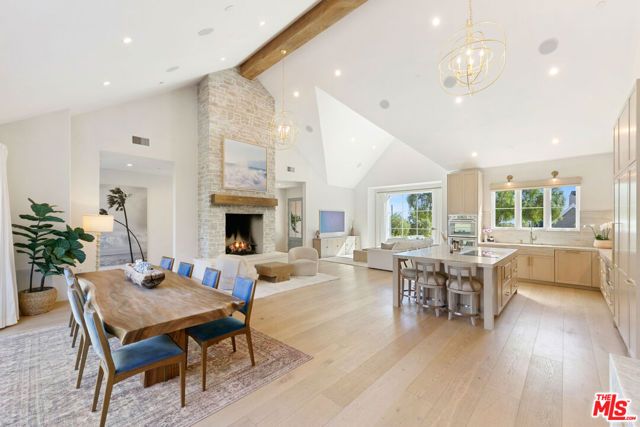 28861 SELFRIDGE Drive, Malibu, CA 90265