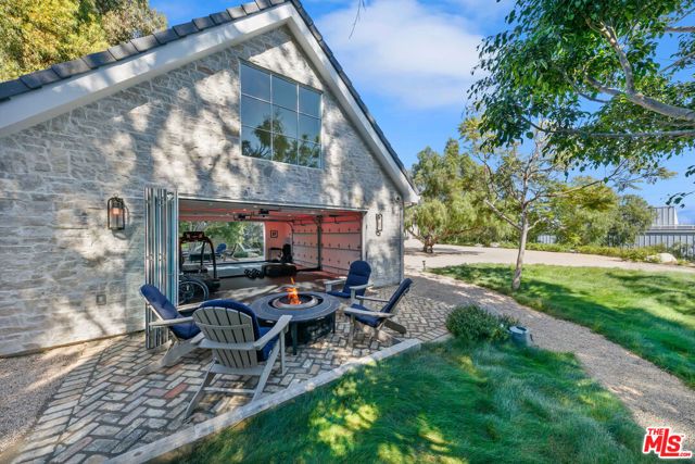 28861 SELFRIDGE Drive, Malibu, CA 90265