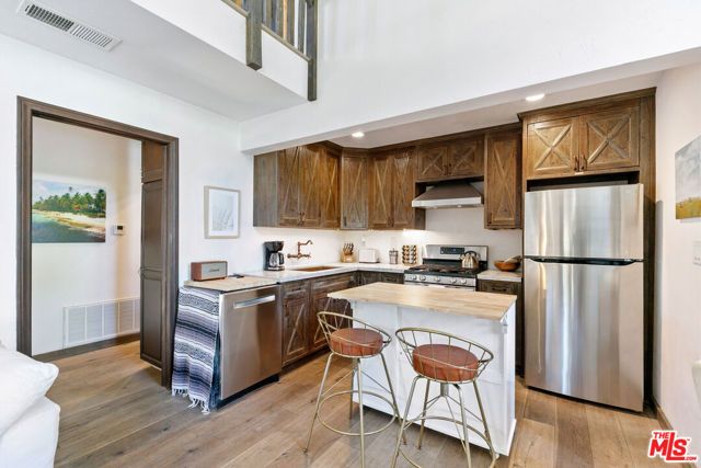 28861 SELFRIDGE Drive, Malibu, CA 90265