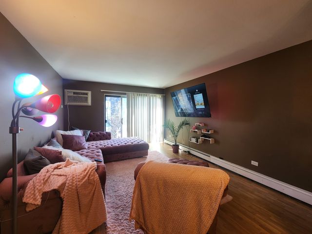 10A E DUNDEE QUARTER Drive 306, Palatine, IL 60074