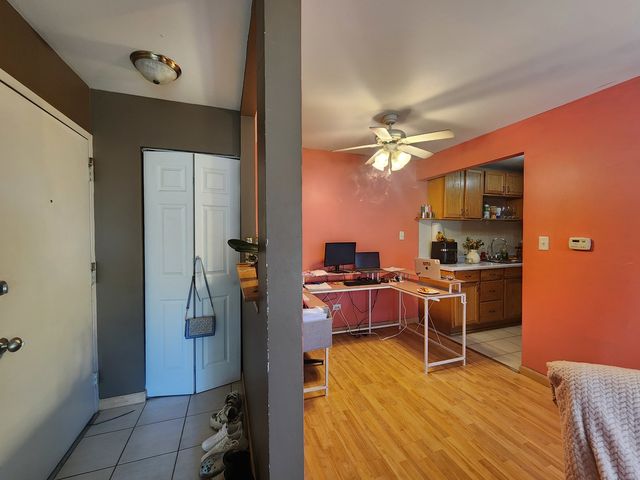 10A E DUNDEE QUARTER Drive 306, Palatine, IL 60074