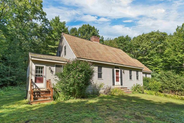 87 Hampstead Road, Sandown, NH 03873