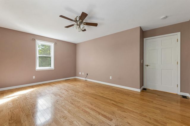87 Hampstead Road, Sandown, NH 03873