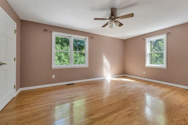 87 Hampstead Road, Sandown, NH 03873