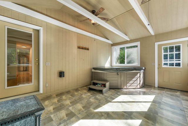 87 Hampstead Road, Sandown, NH 03873