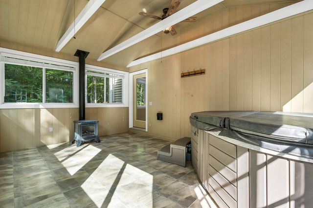 87 Hampstead Road, Sandown, NH 03873