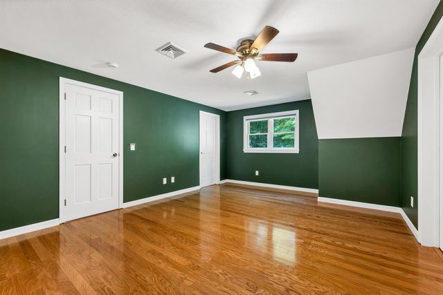 87 Hampstead Road, Sandown, NH 03873