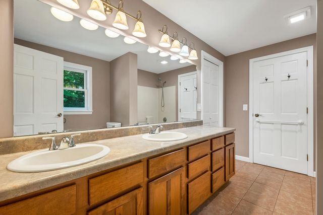 87 Hampstead Road, Sandown, NH 03873