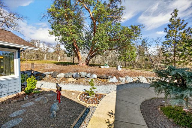 814 Steeple View, Jacksonville, OR 97530