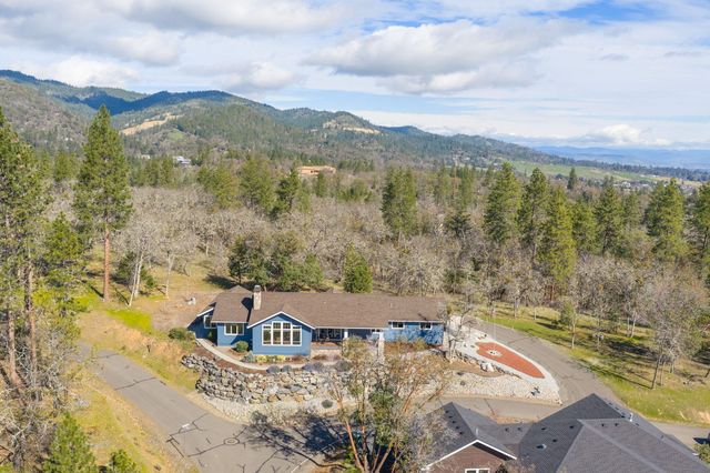 814 Steeple View, Jacksonville, OR 97530