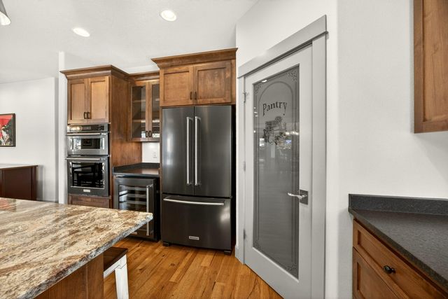 814 Steeple View, Jacksonville, OR 97530