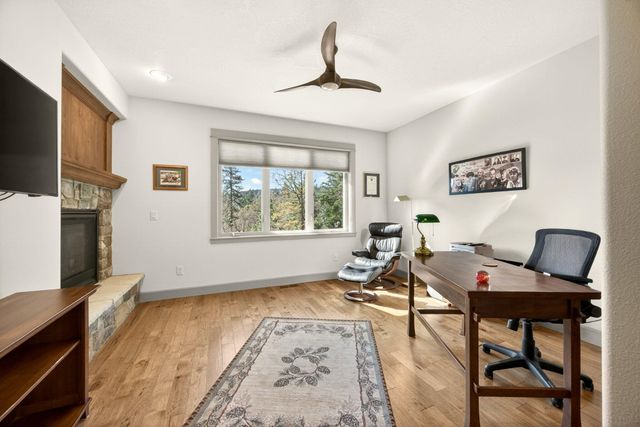 814 Steeple View, Jacksonville, OR 97530