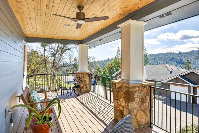 814 Steeple View, Jacksonville, OR 97530