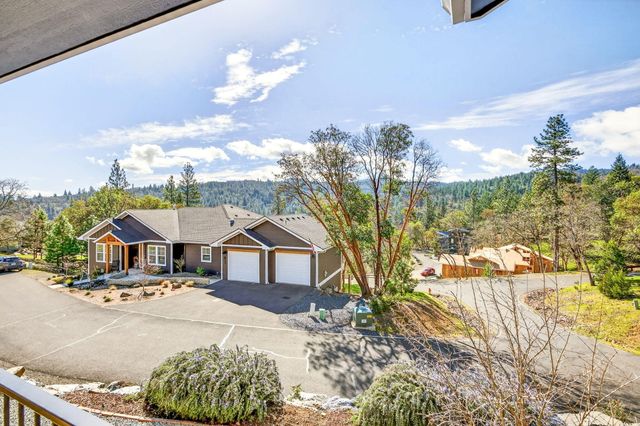 814 Steeple View, Jacksonville, OR 97530