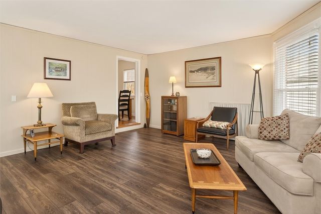 287 Lake Breeze Park, Irondequoit, NY 14622