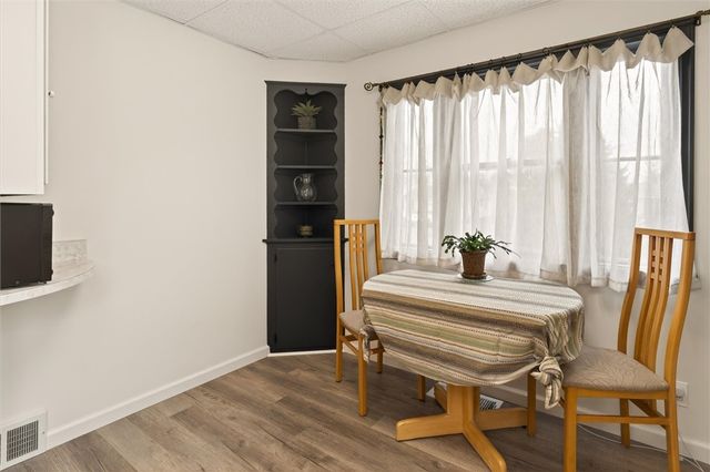 287 Lake Breeze Park, Irondequoit, NY 14622