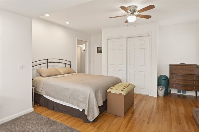 287 Lake Breeze Park, Irondequoit, NY 14622