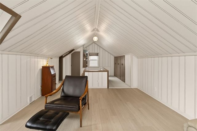 287 Lake Breeze Park, Irondequoit, NY 14622