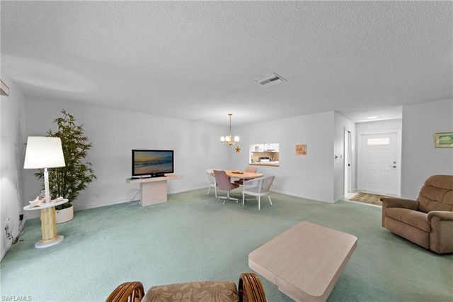 50 Glades BLVD 2, Naples, FL 34112
